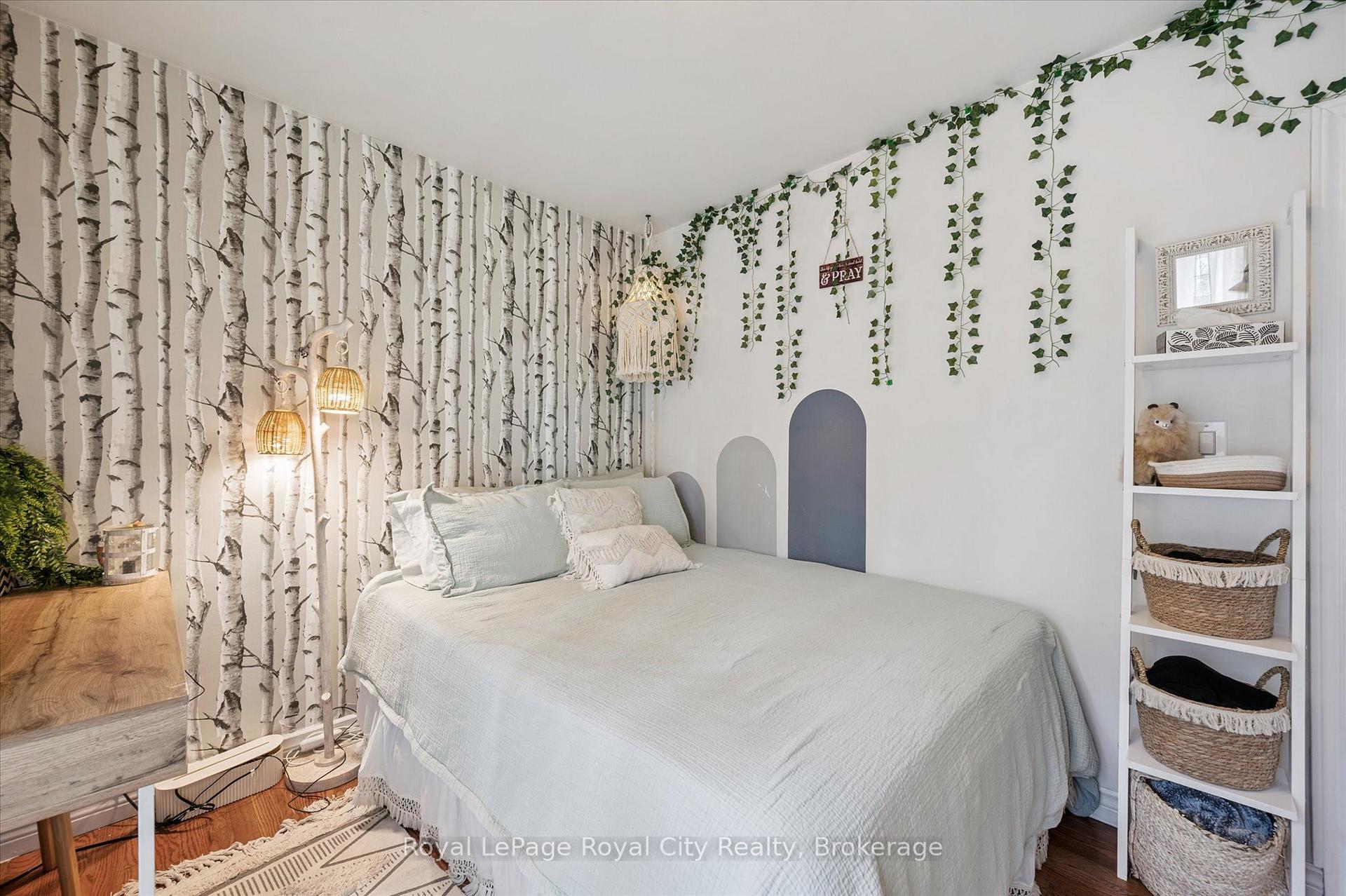 Photo 13 of 62 Sheridan Street, Guelph, Riverside Park — HOMEH