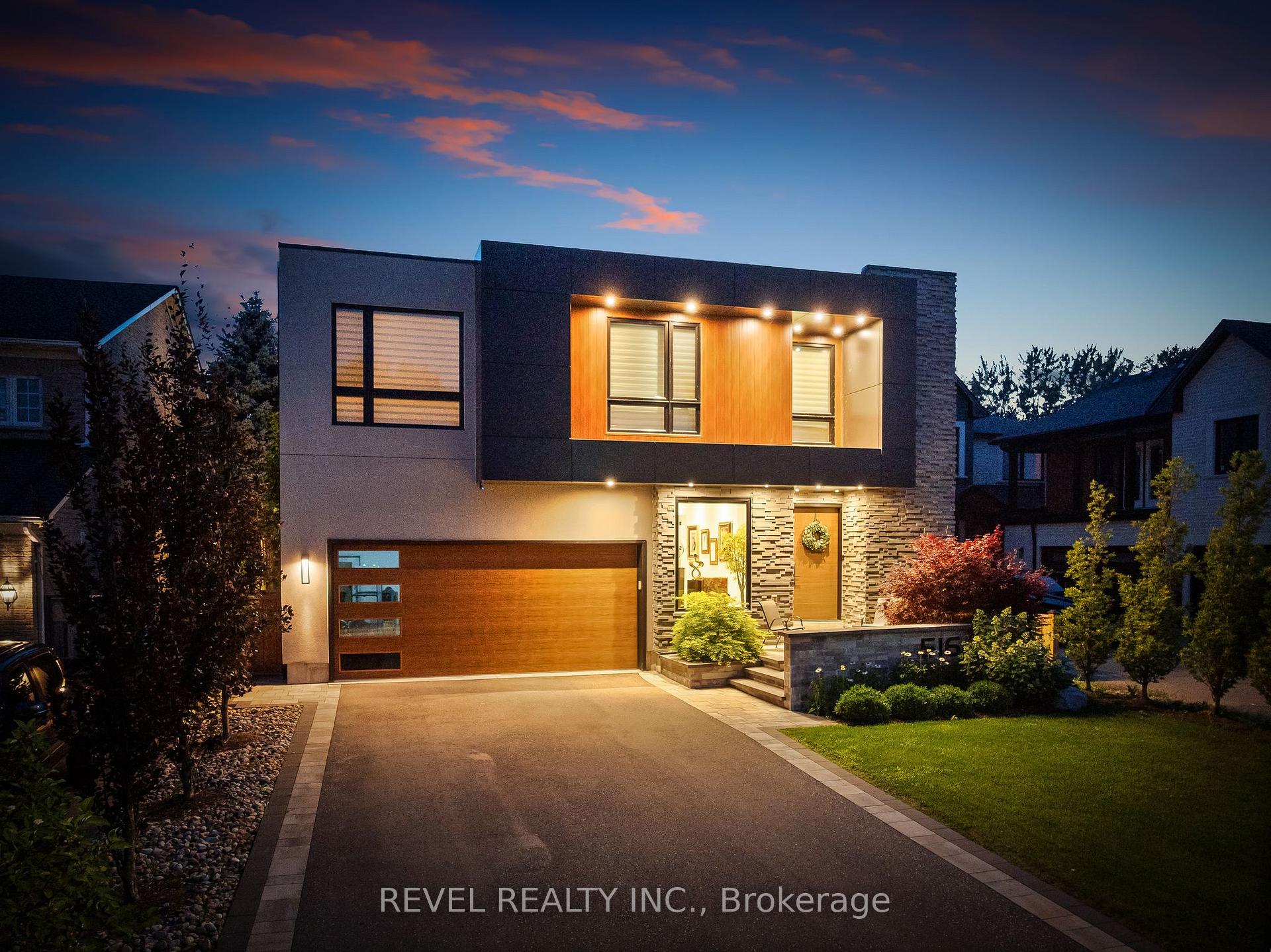 Photo 1 of 516 Poplar Avenue, Ajax, South East — HOMEH