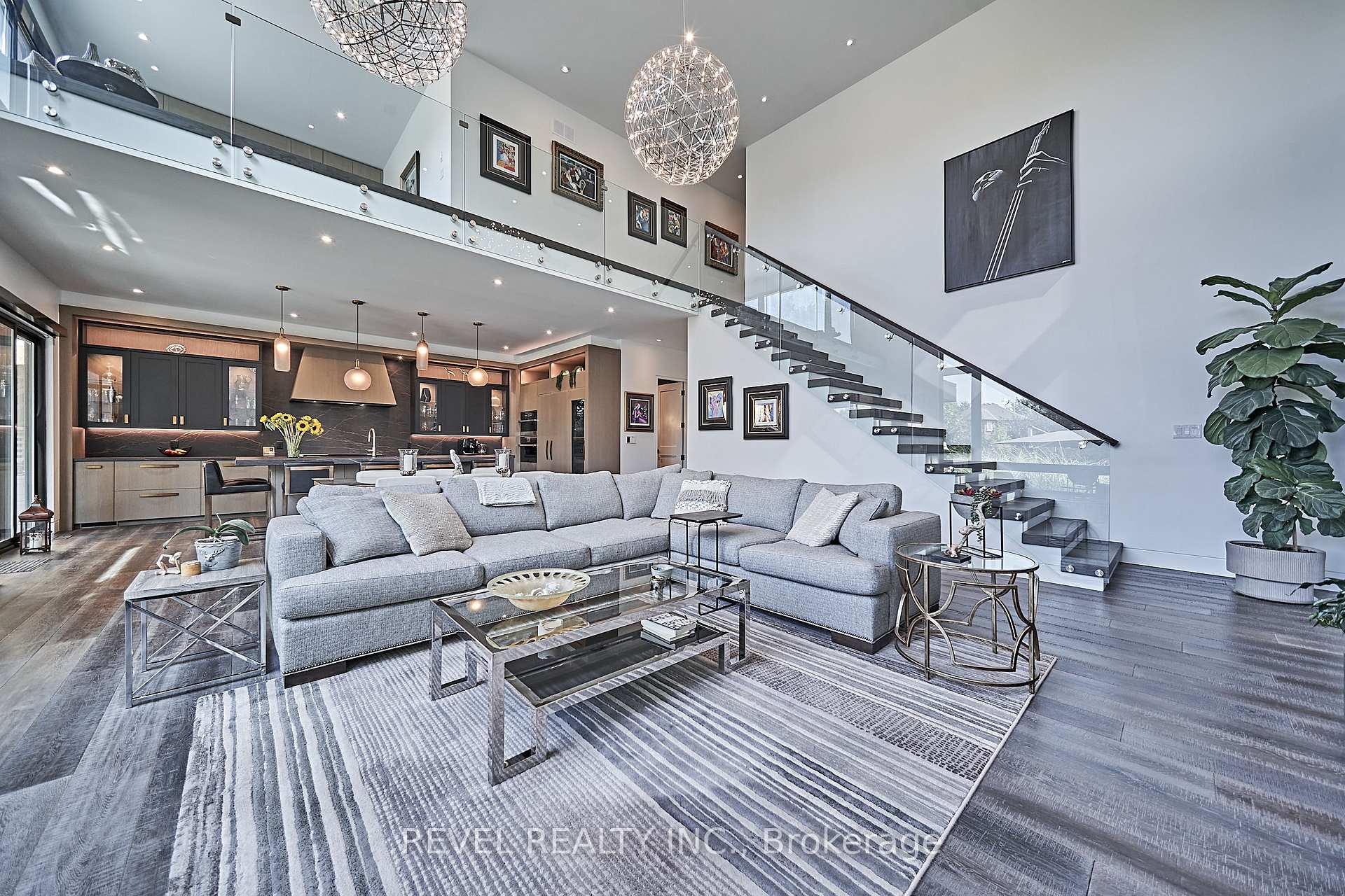 Photo 6 of 516 Poplar Avenue, Ajax, South East — HOMEH