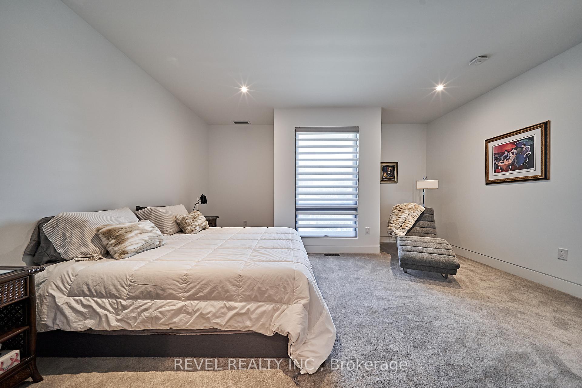 Photo 28 of 516 Poplar Avenue, Ajax, South East — HOMEH