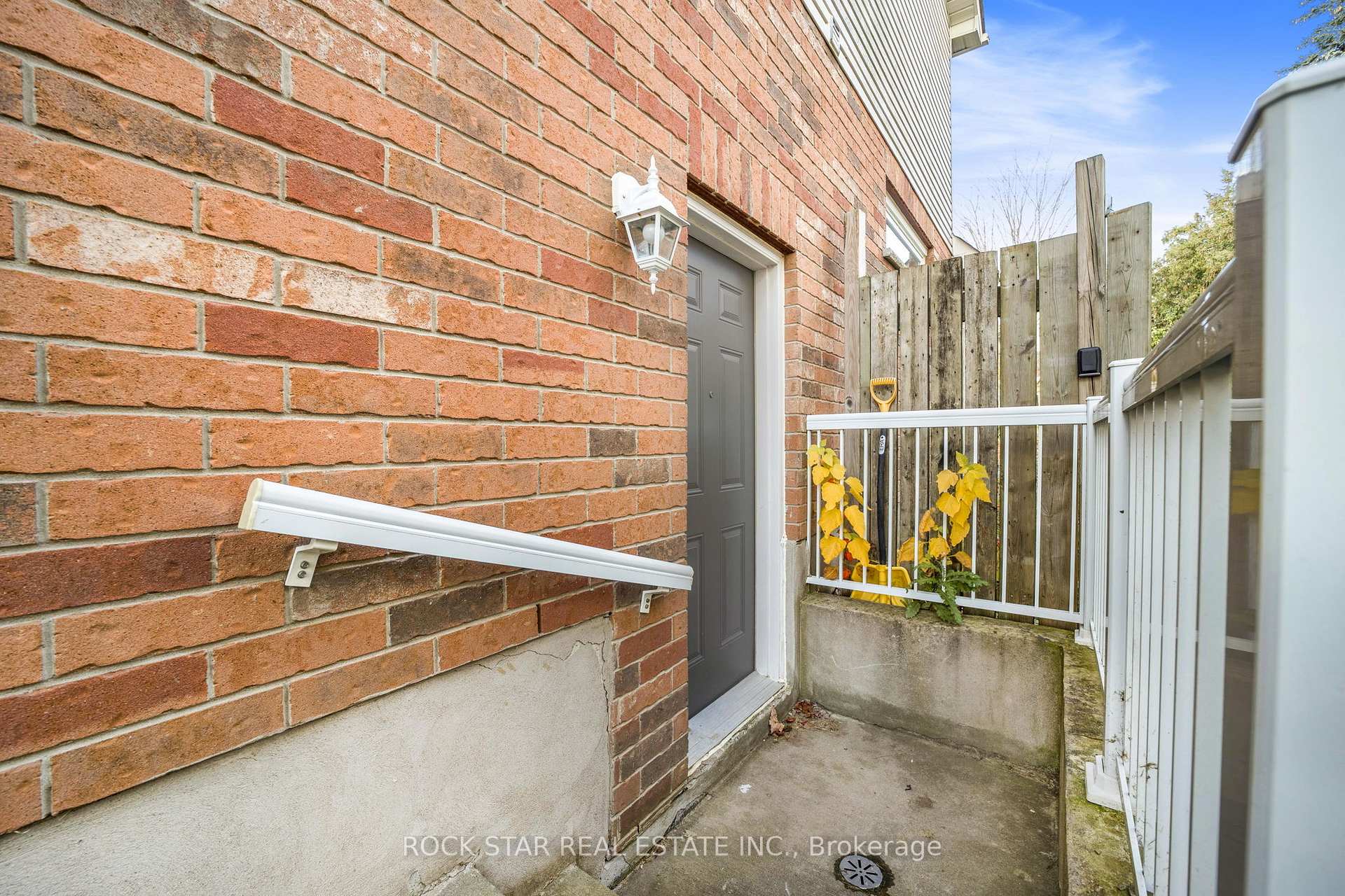 Photo 23 of 27 Truesdale Crescent, Guelph, Kortright West — HOMEH