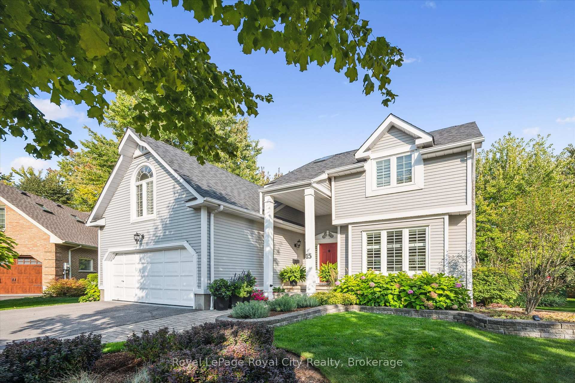Front of 15 Sugarbush Place