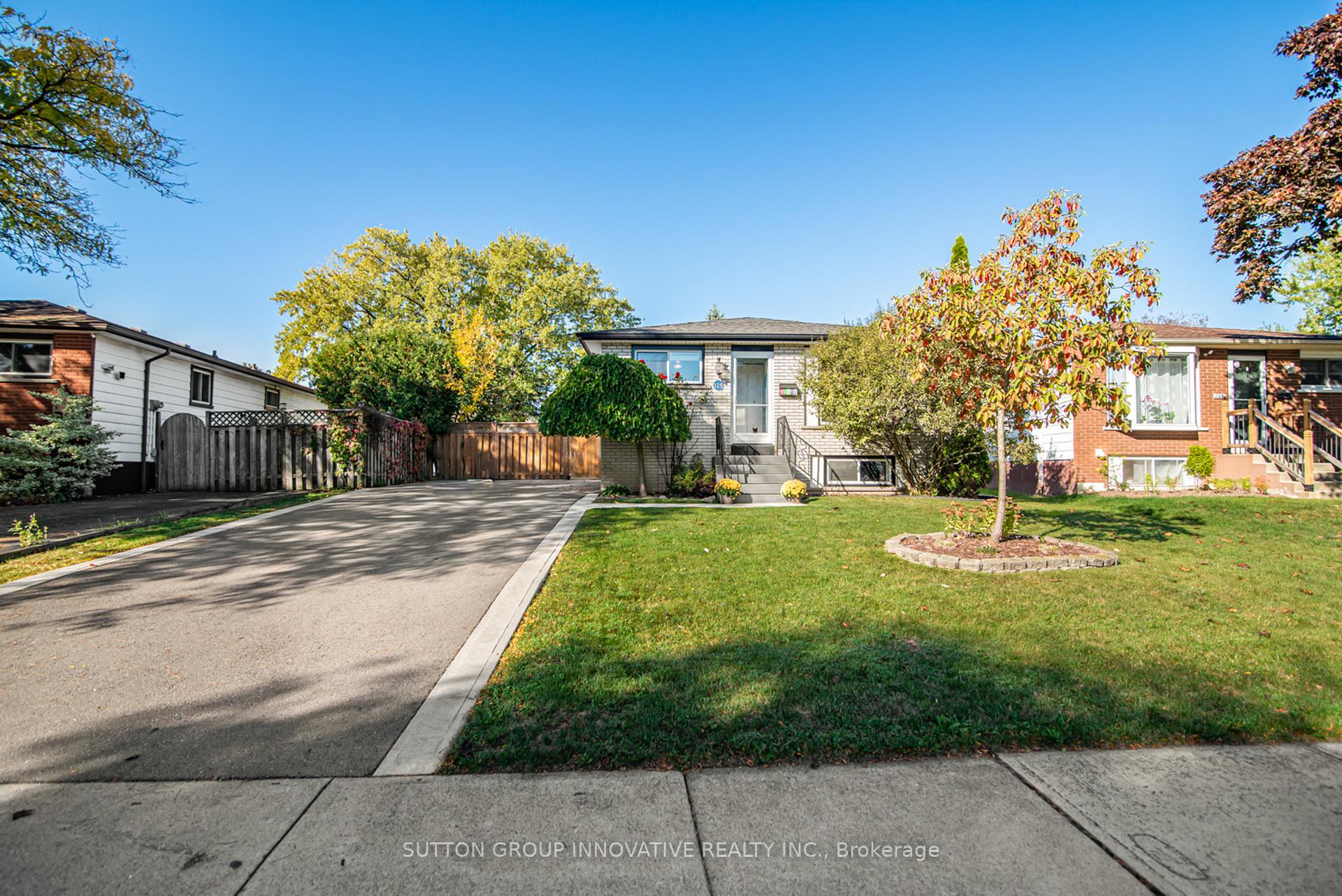 Photo 4 of 128 Moxley Drive, Hamilton, Lisgar — HOMEH