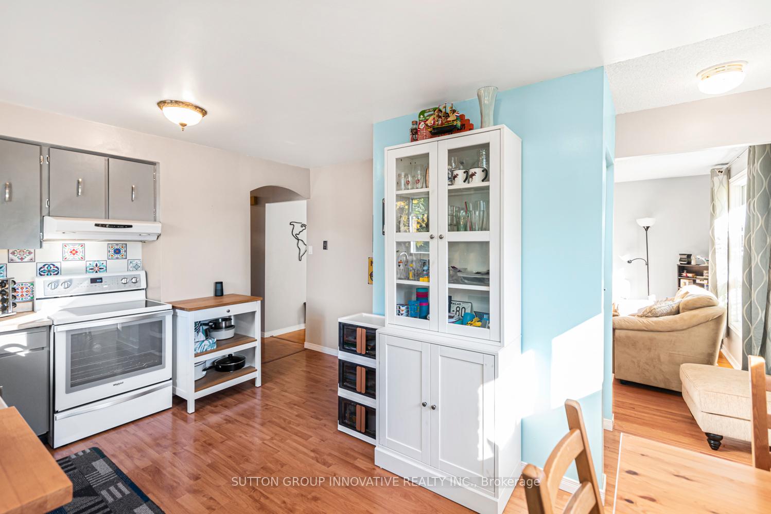 Photo 15 of 128 Moxley Drive, Hamilton, Lisgar — HOMEH