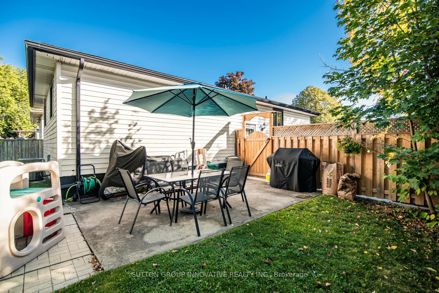 Photo 44 of 128 Moxley Drive, Hamilton, Lisgar — HOMEH