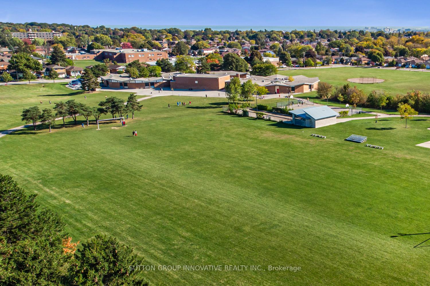 Photo 47 of 128 Moxley Drive, Hamilton, Lisgar — HOMEH