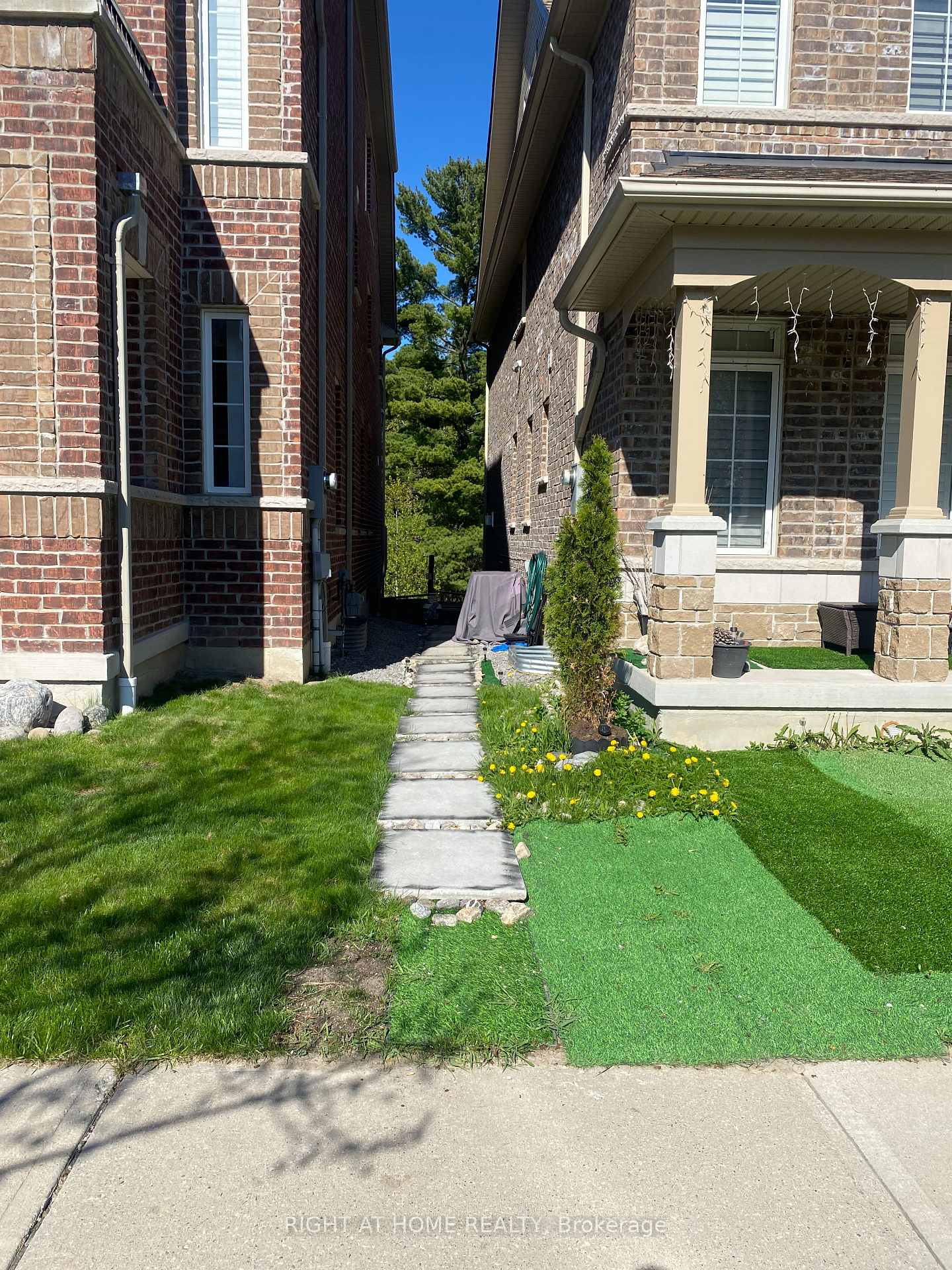 Photo 5 of Unit Basement, 70 Rumbellow Crescent, Ajax, Northeast Ajax — HOMEH