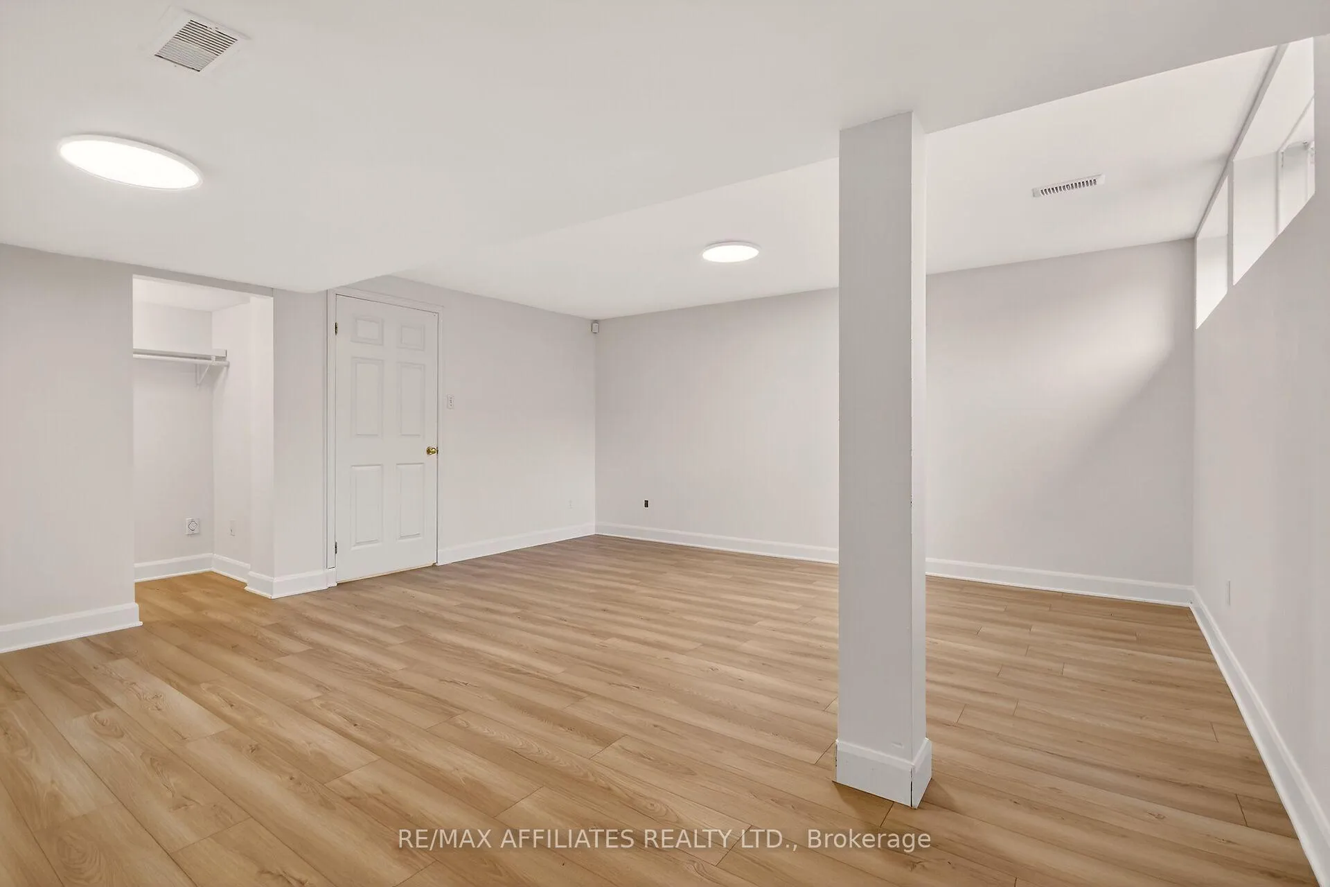 Photo 39 of 137 Lilibet Crescent, Ottawa, Ellwood — HOMEH