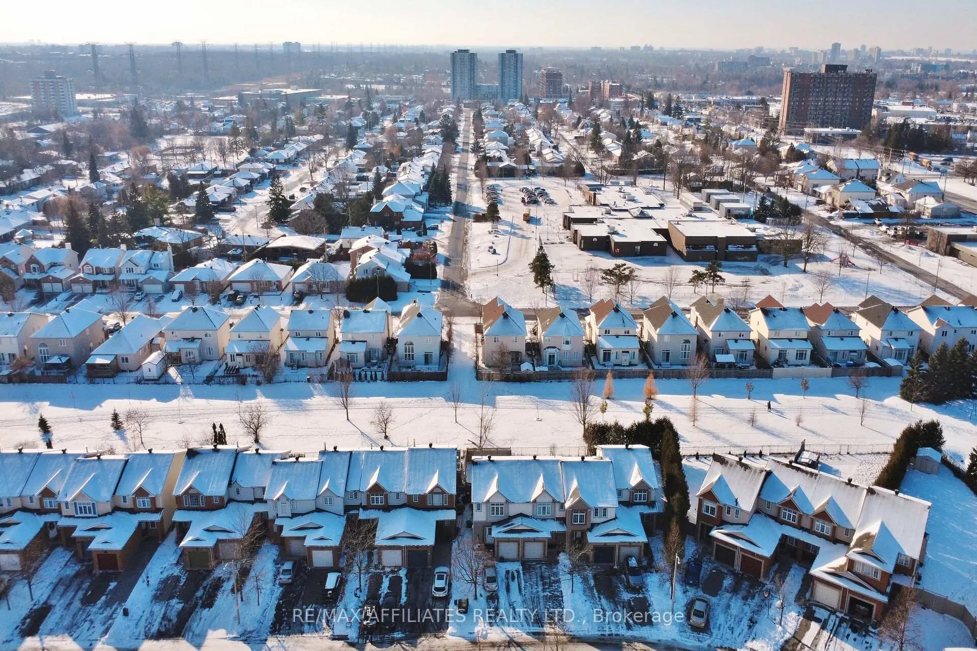 Photo 47 of 137 Lilibet Crescent, Ottawa, Ellwood — HOMEH