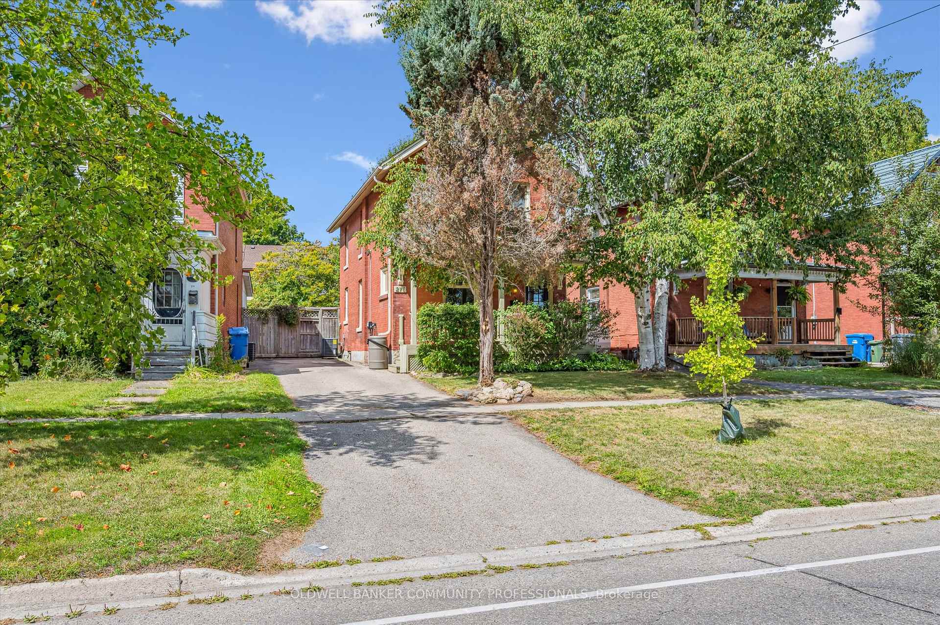 Photo 2 of 275 Waterloo Avenue, Guelph, Junction/Onward Willow — HOMEH