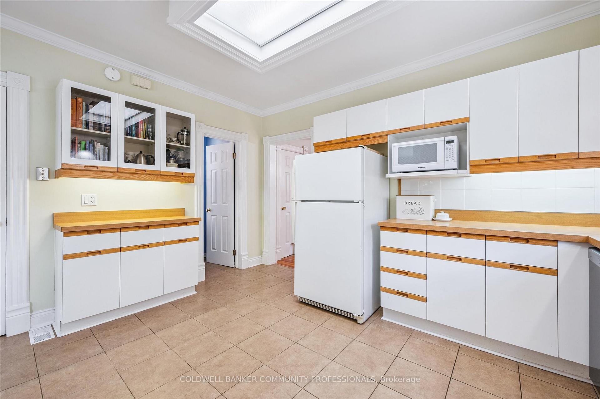 Photo 15 of 275 Waterloo Avenue, Guelph, Junction/Onward Willow — HOMEH
