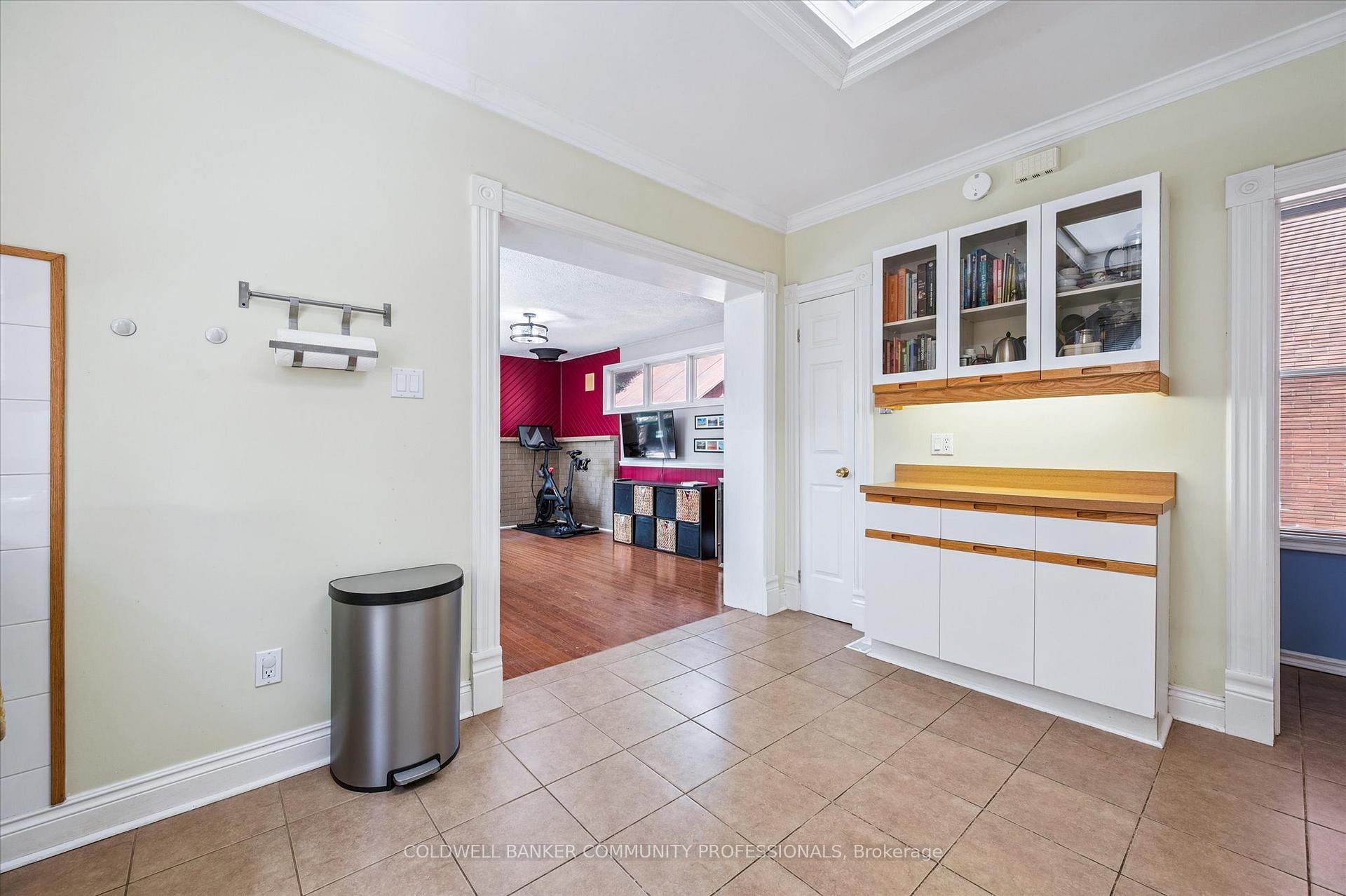 Photo 16 of 275 Waterloo Avenue, Guelph, Junction/Onward Willow — HOMEH