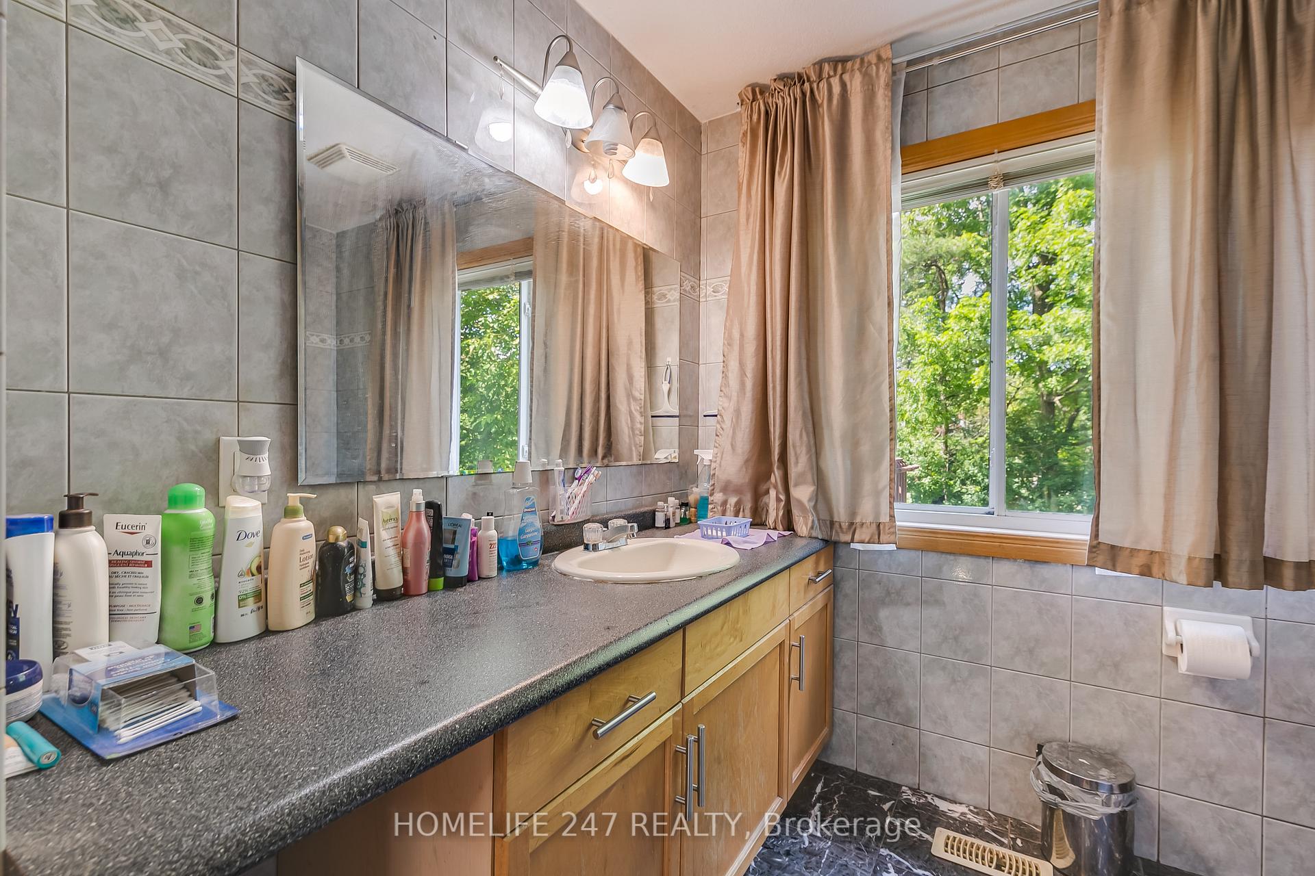 Photo 15 of 331 Paisley Road, Guelph, Junction/Onward Willow — HOMEH
