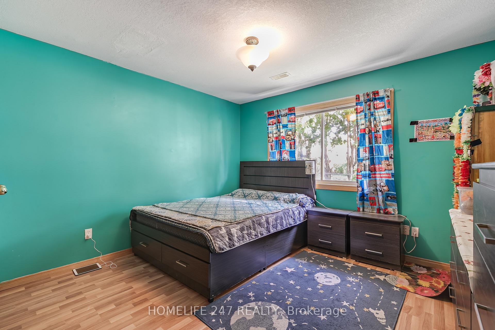 Photo 18 of 331 Paisley Road, Guelph, Junction/Onward Willow — HOMEH