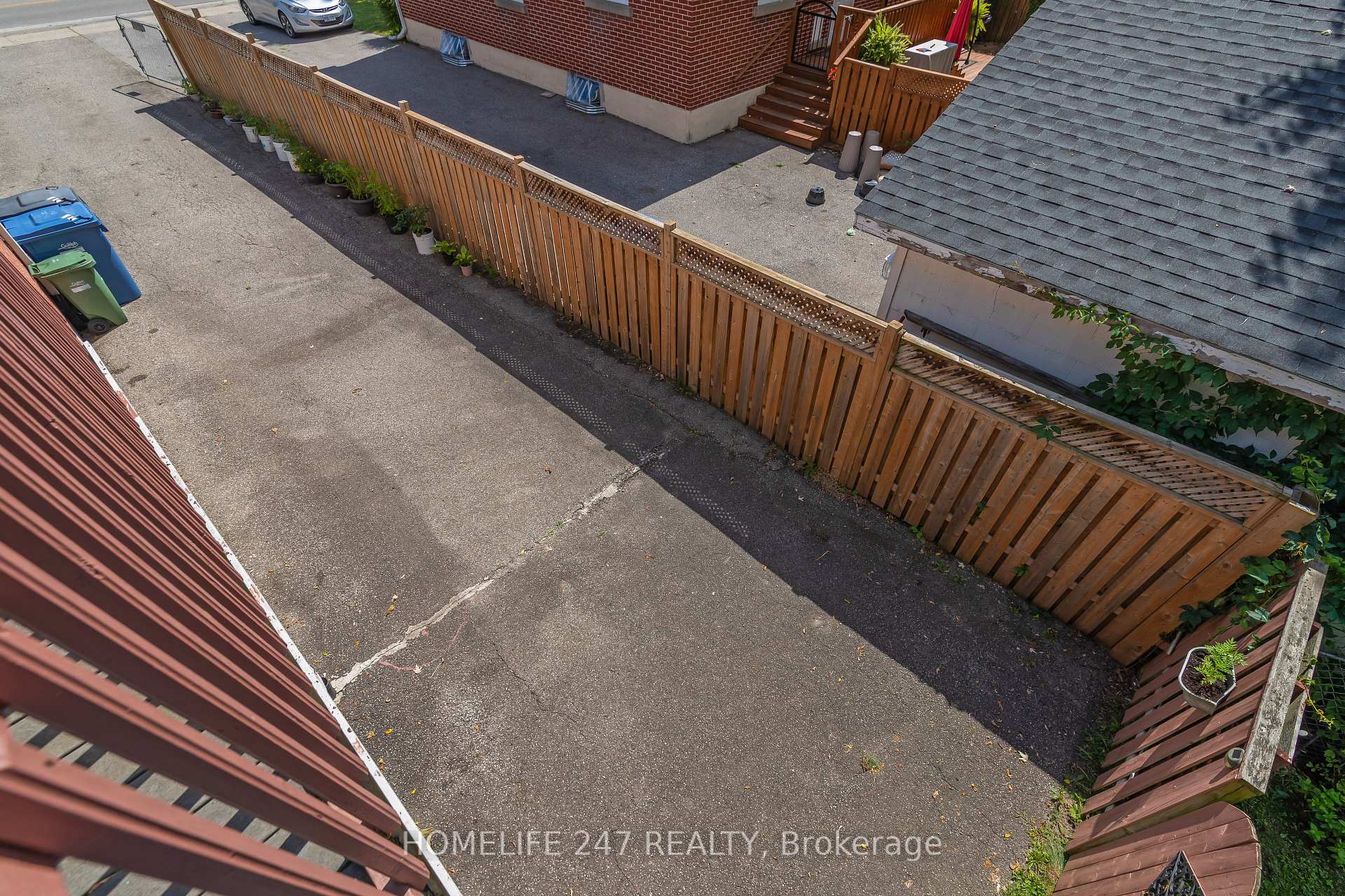 Photo 25 of 331 Paisley Road, Guelph, Junction/Onward Willow — HOMEH