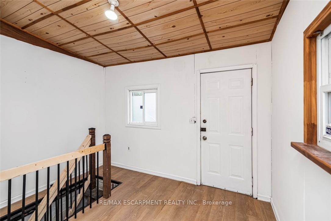 Photo 27 of 48 Aikman Avenue, Hamilton, Gibson — HOMEH