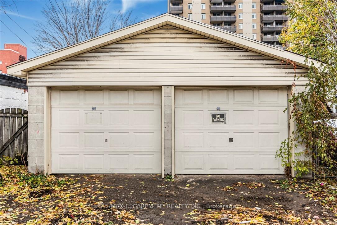 Photo 28 of 48 Aikman Avenue, Hamilton, Gibson — HOMEH