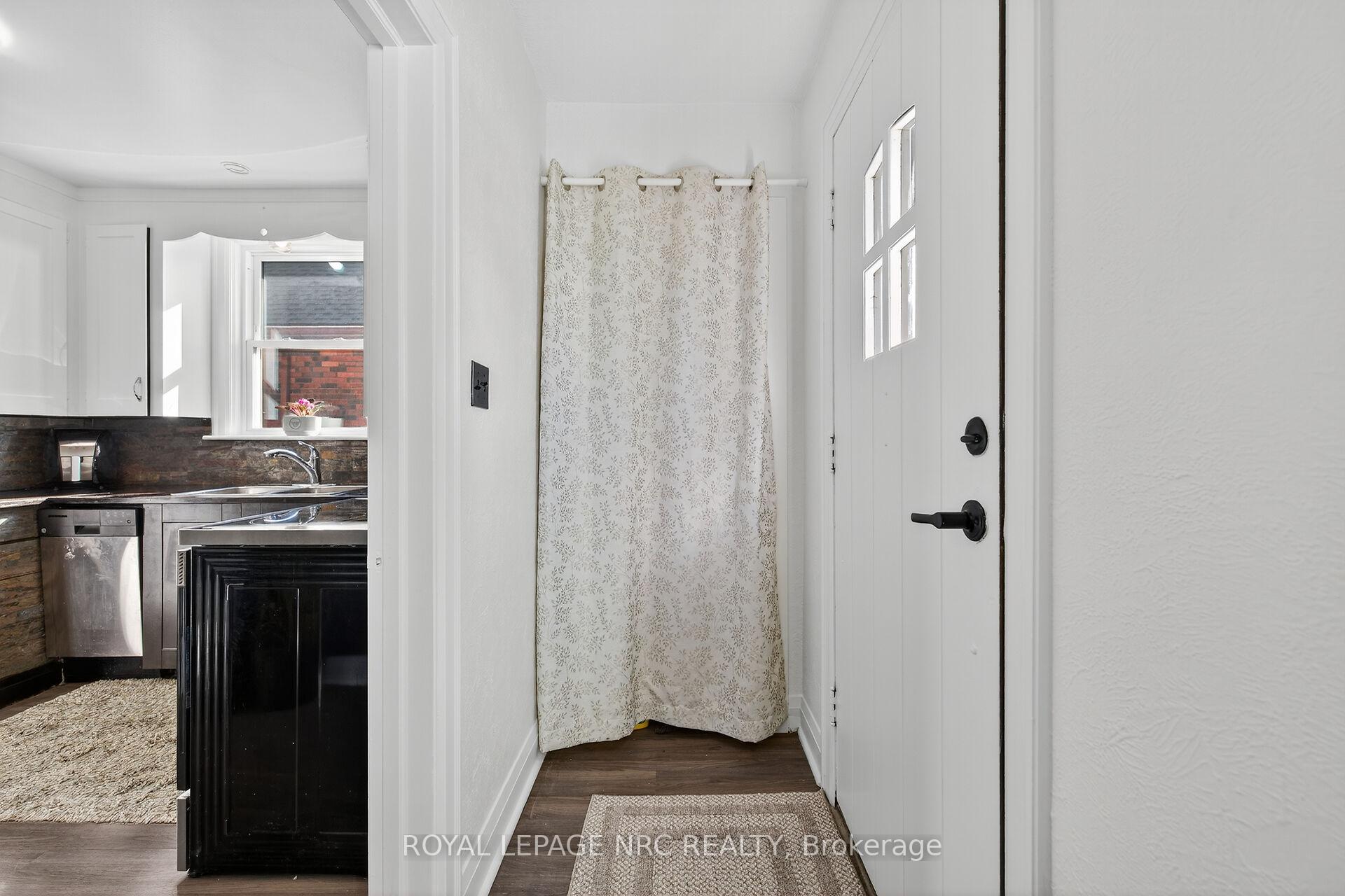 Photo 9 of 199 West 2nd Street, Hamilton, Southam — HOMEH