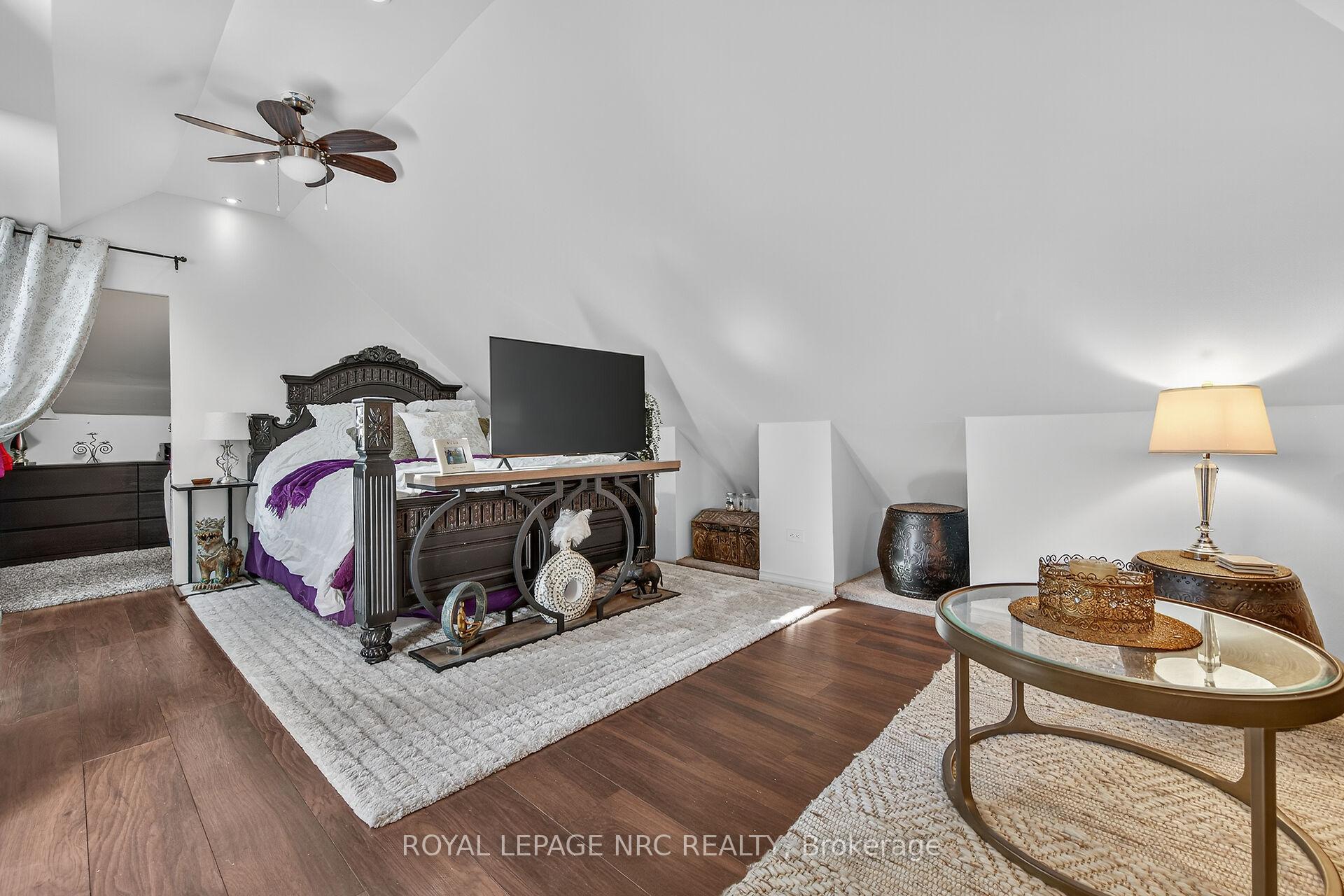 Photo 20 of 199 West 2nd Street, Hamilton, Southam — HOMEH