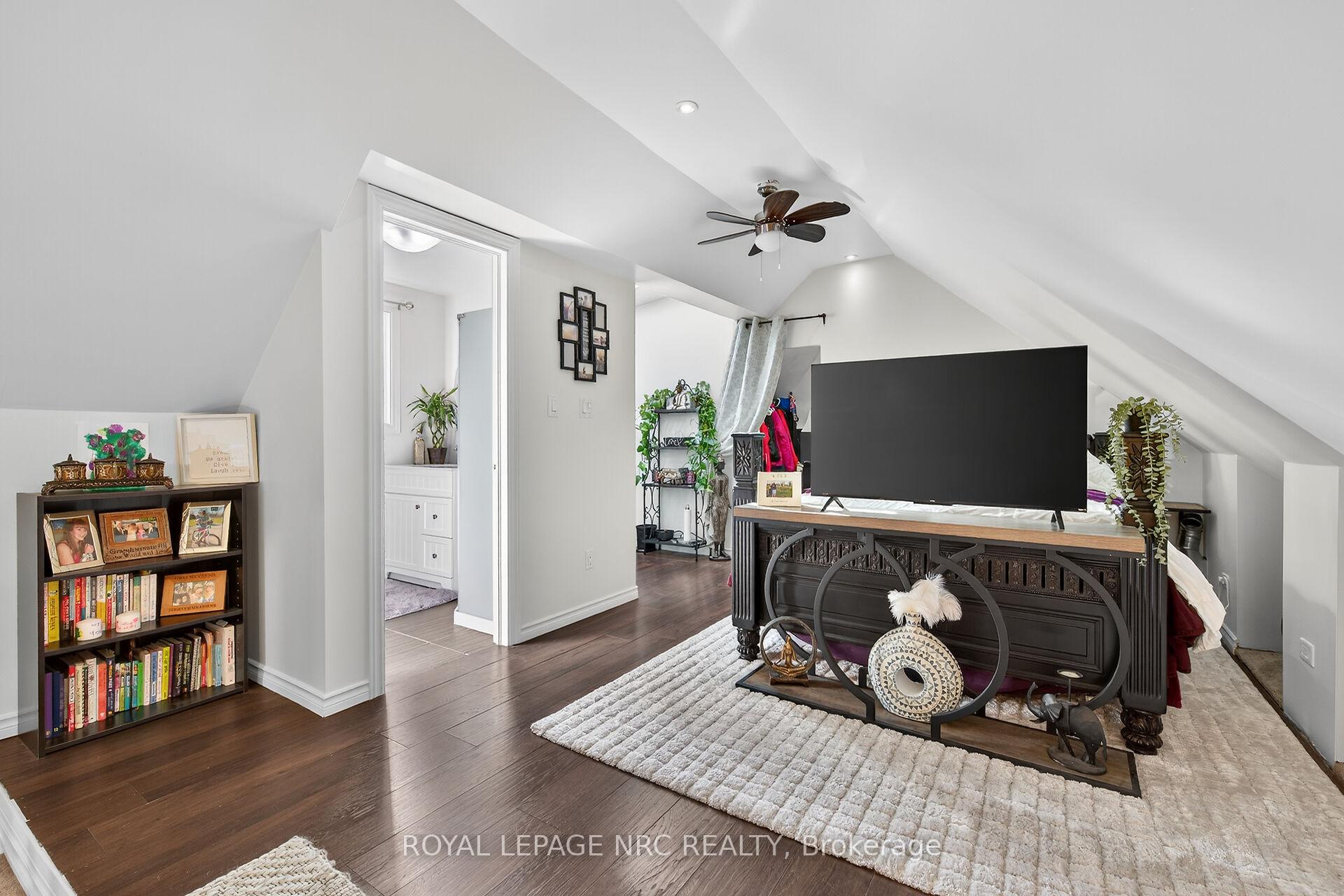 Photo 21 of 199 West 2nd Street, Hamilton, Southam — HOMEH