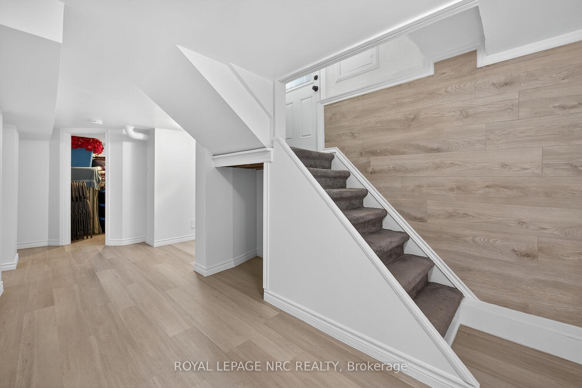 Photo 28 of 199 West 2nd Street, Hamilton, Southam — HOMEH