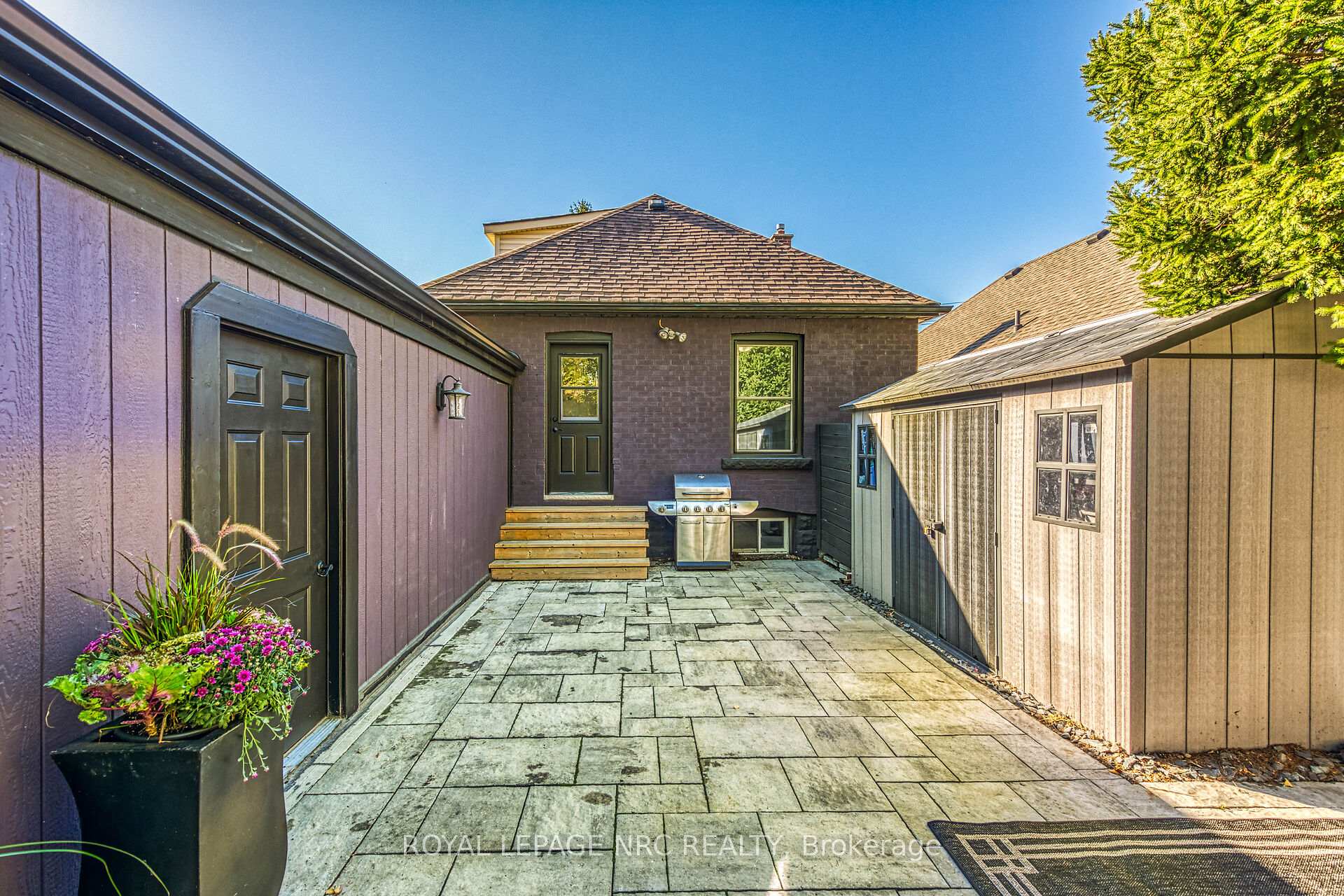 Photo 39 of 199 West 2nd Street, Hamilton, Southam — HOMEH