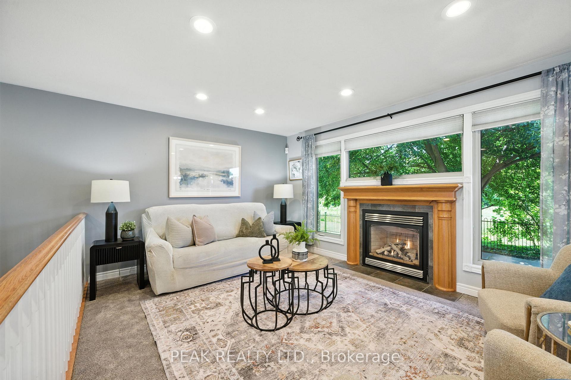 Photo 22 of 28 Macpherson Drive, Brant, Paris — HOMEH