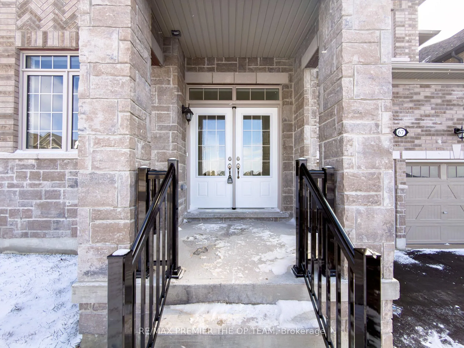 Photo 2 of 67 Lawrence D. Pridham Avenue, New Tecumseth, Rural New Tecumseth — HOMEH