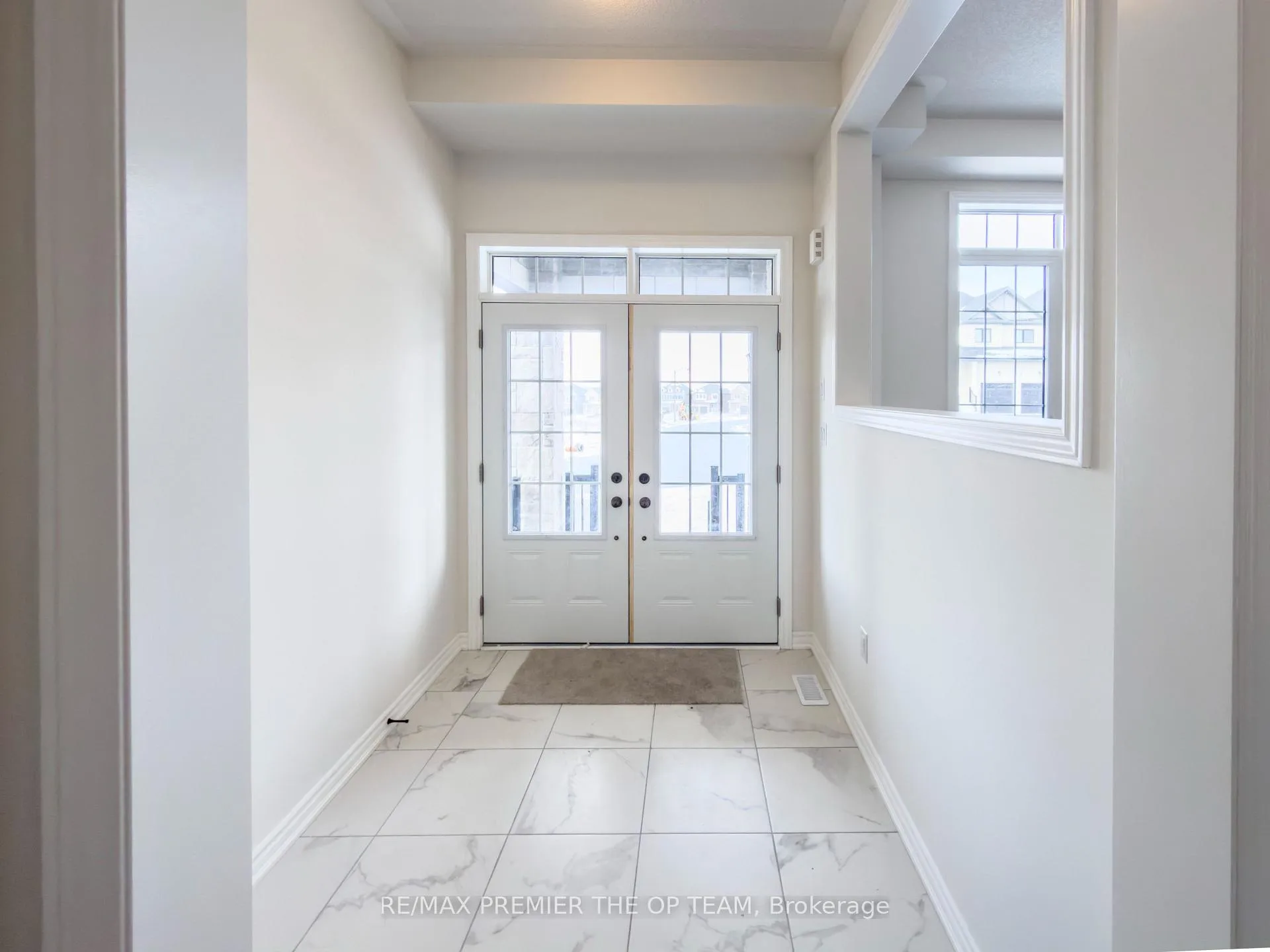 Photo 3 of 67 Lawrence D. Pridham Avenue, New Tecumseth, Rural New Tecumseth — HOMEH