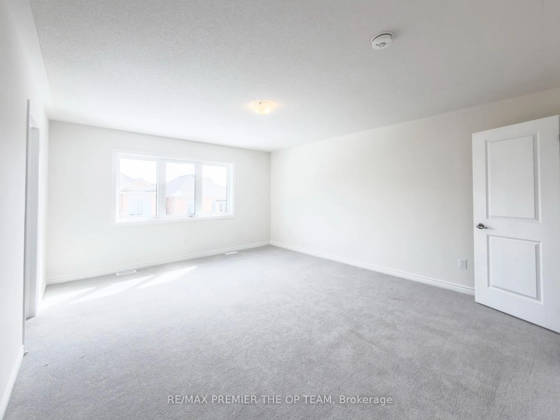 Photo 10 of 67 Lawrence D. Pridham Avenue, New Tecumseth, Rural New Tecumseth — HOMEH