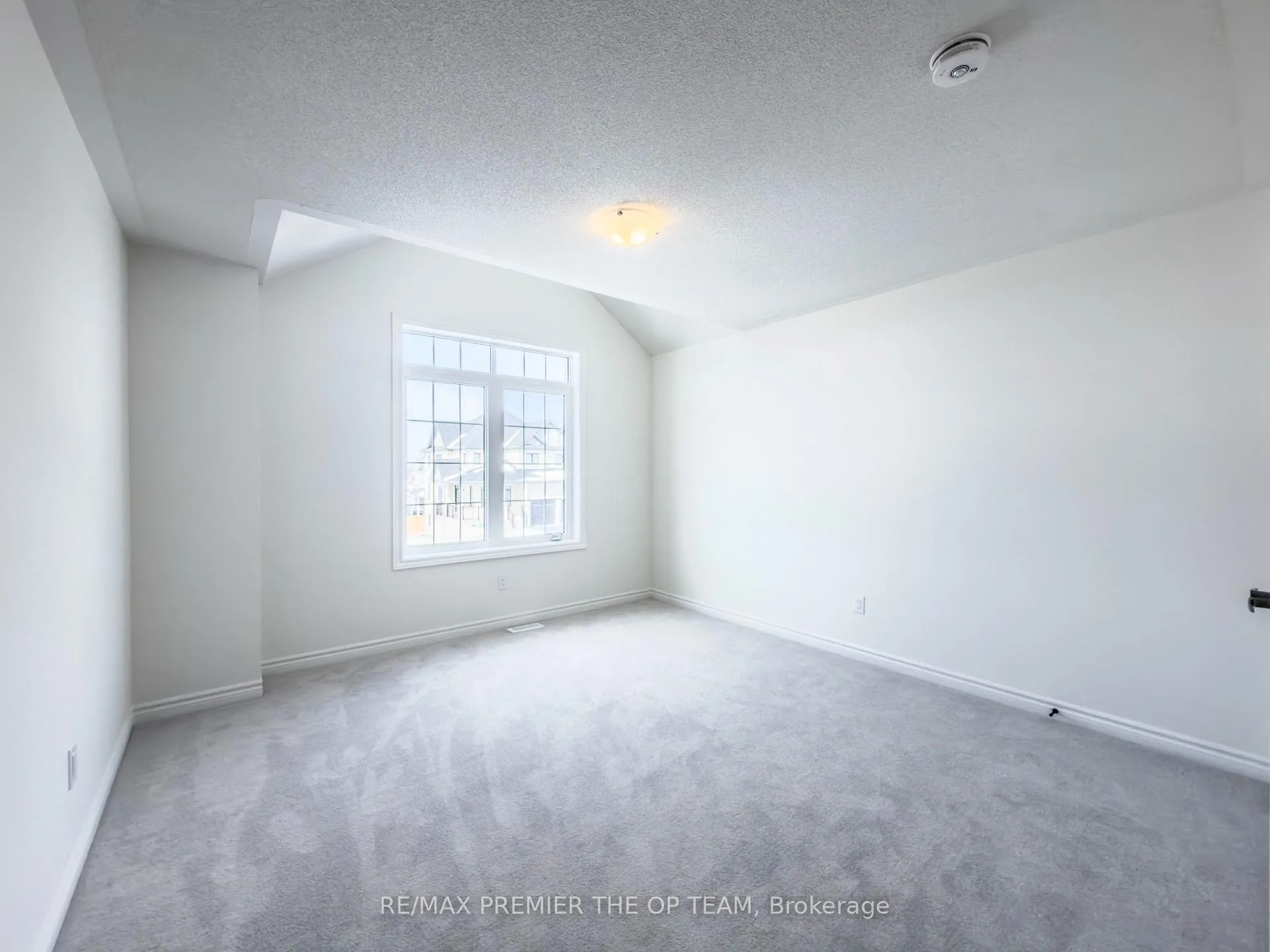 Photo 15 of 67 Lawrence D. Pridham Avenue, New Tecumseth, Rural New Tecumseth — HOMEH