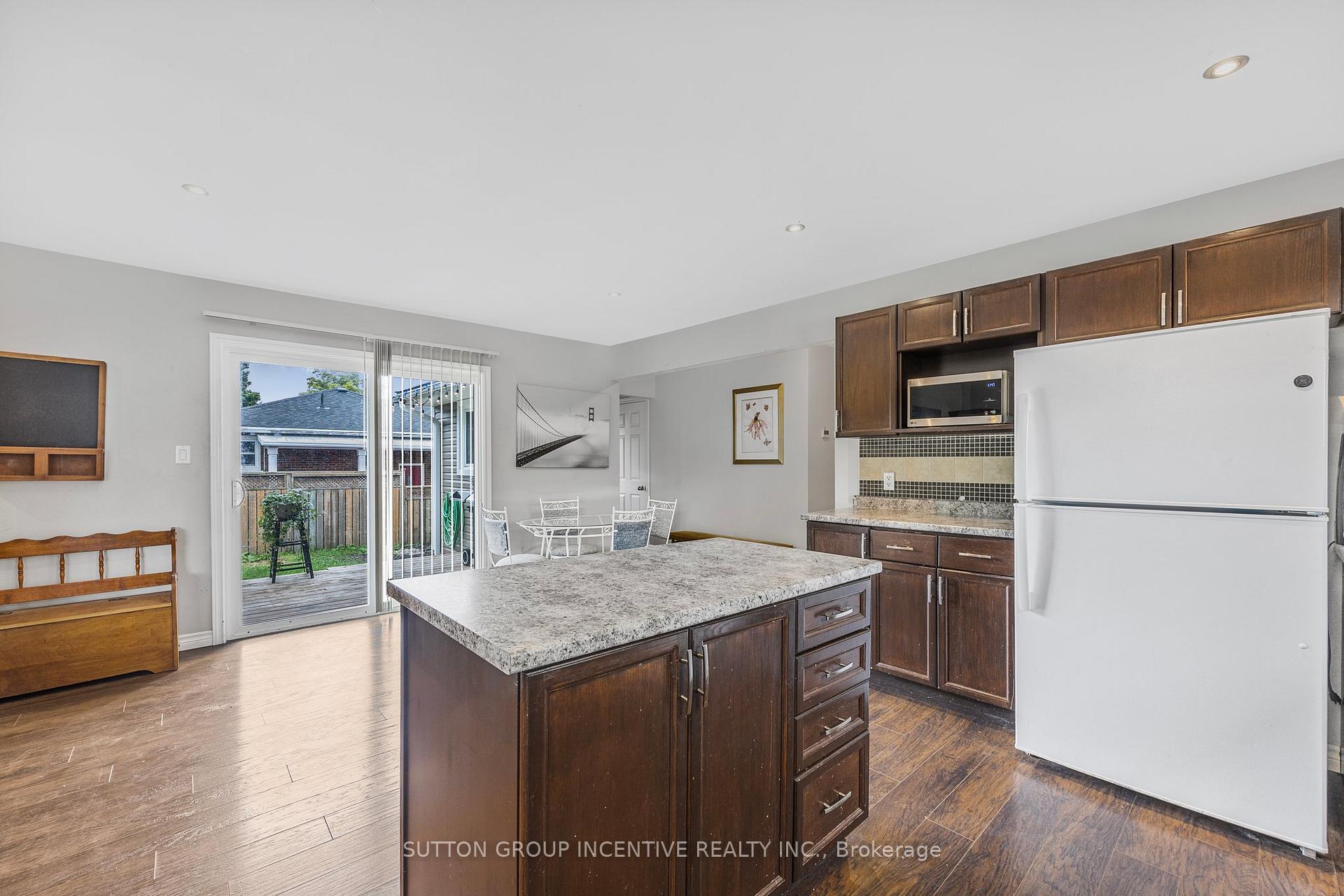 Photo 10 of 173 Main Street E, Grey Highlands — HOMEH
