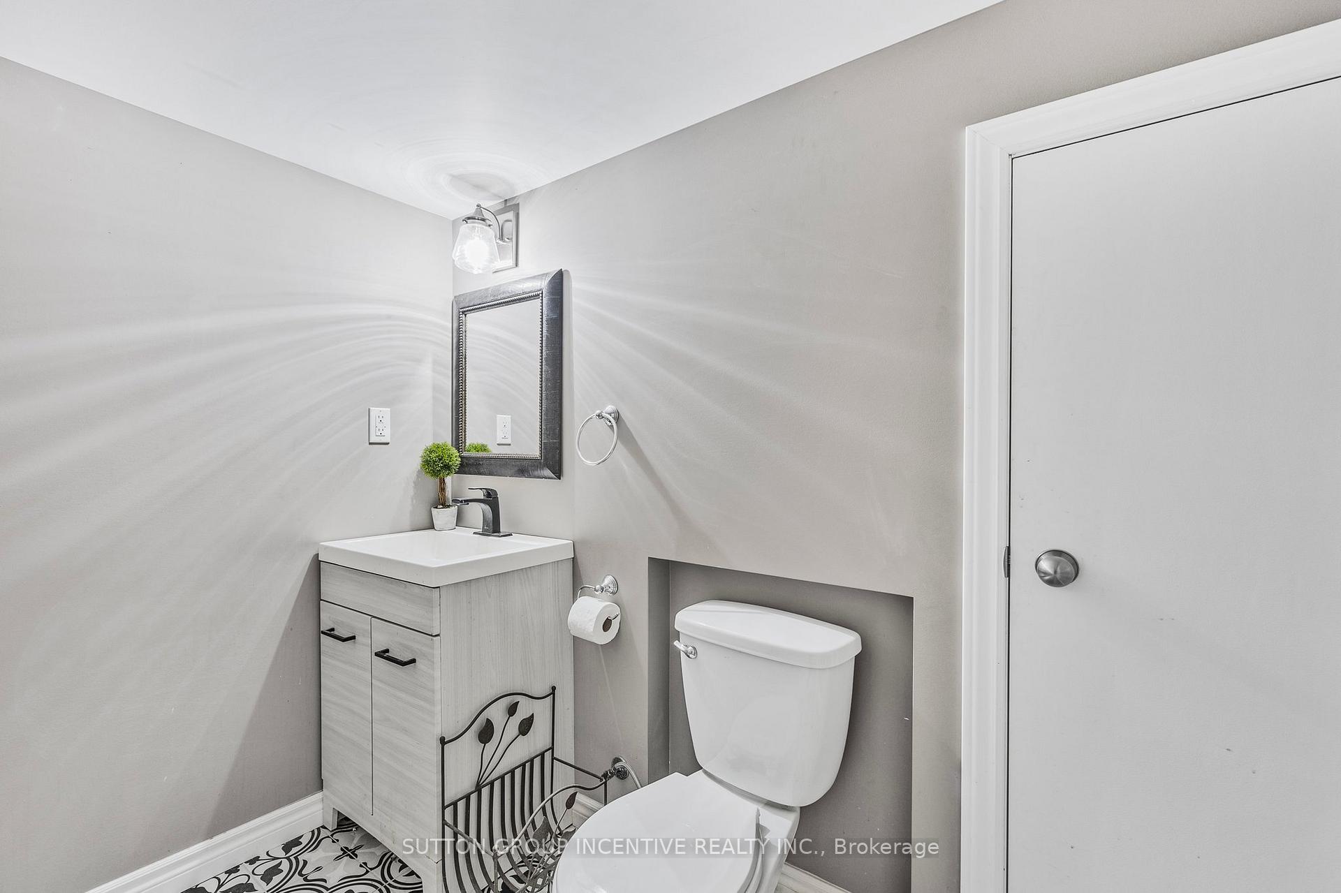Photo 25 of 173 Main Street E, Grey Highlands — HOMEH