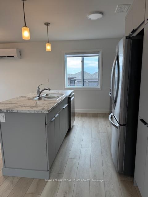 Photo 8 of Unit B, 4 Horton Court, Belleville, Belleville Ward — HOMEH