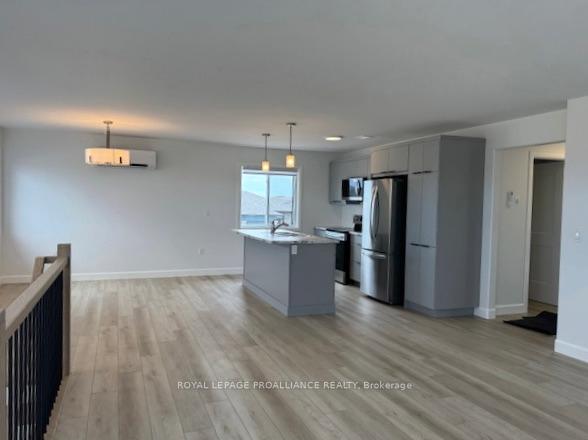 Photo 12 of Unit B, 4 Horton Court, Belleville, Belleville Ward — HOMEH