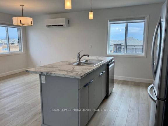 Photo 14 of Unit B, 4 Horton Court, Belleville, Belleville Ward — HOMEH