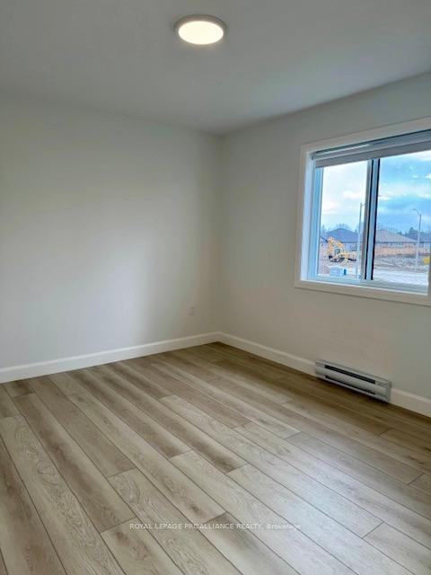 Photo 23 of Unit B, 4 Horton Court, Belleville, Belleville Ward — HOMEH