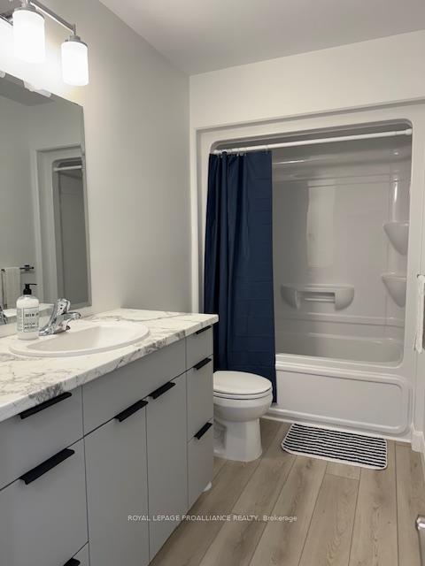 Photo 32 of Unit B, 4 Horton Court, Belleville, Belleville Ward — HOMEH