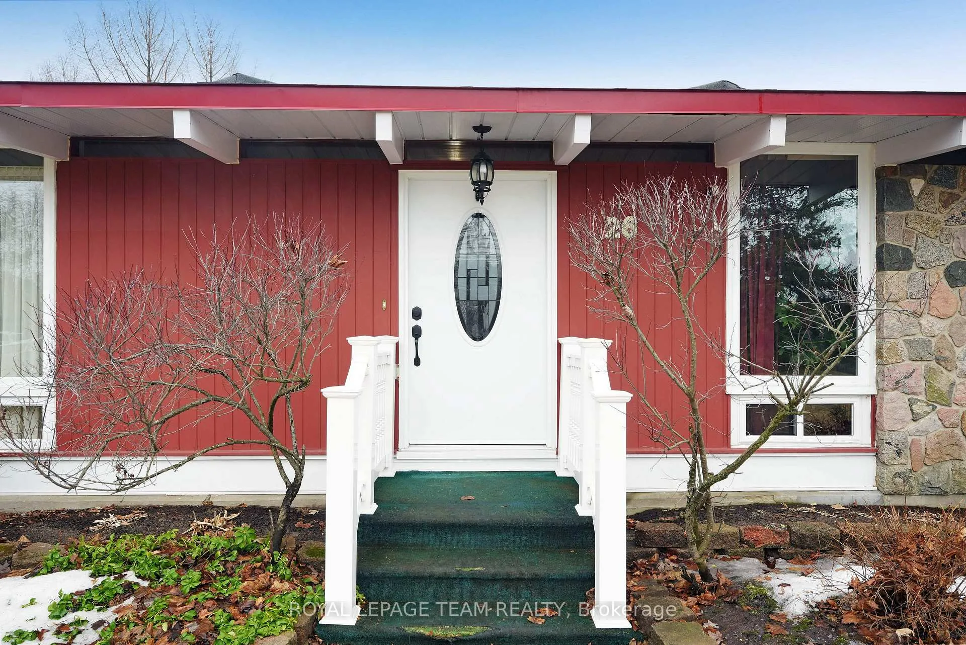 Photo 5 of 26 Nanaimo Drive, Ottawa, Bruce Farm/Graham Park/Qualicum/Bellands — HOMEH