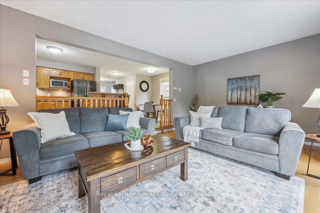 Photo 1 of 93 Doyle Drive, Guelph, Clairfields/Hanlon Business Park — HOMEH