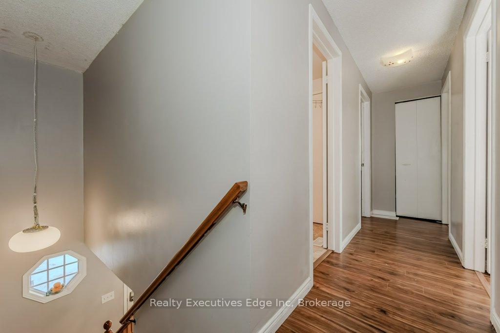 Photo 21 of 23 Sagewood Place, Guelph, Kortright West — HOMEH