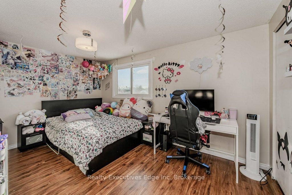 Photo 25 of 23 Sagewood Place, Guelph, Kortright West — HOMEH