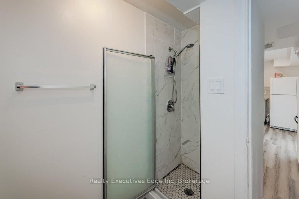Photo 42 of 23 Sagewood Place, Guelph, Kortright West — HOMEH