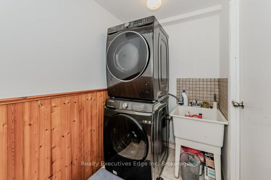 Photo 43 of 23 Sagewood Place, Guelph, Kortright West — HOMEH