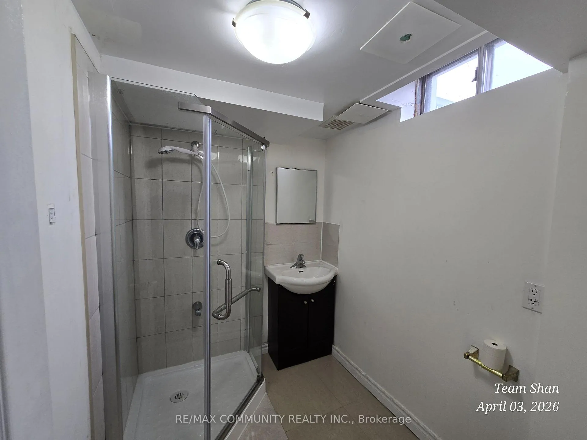 Photo 5 of 191 Stather Crescent, Markham, Milliken Mills East — HOMEH