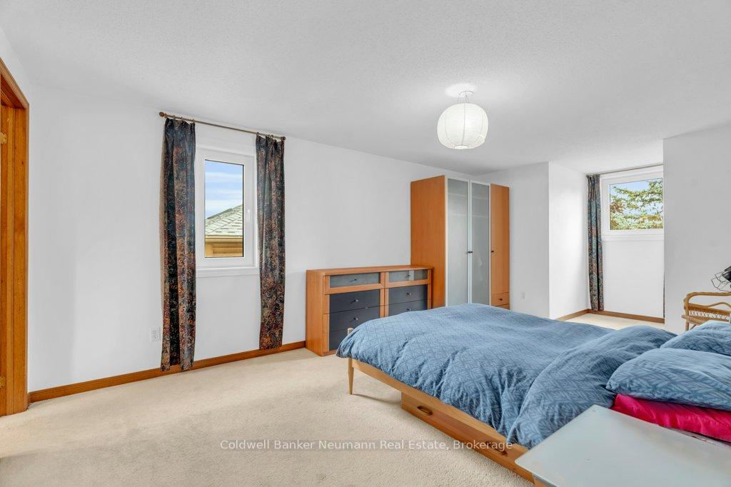 Photo 21 of 27 Celia Crescent, Guelph, Dovercliffe Park/Old University — HOMEH