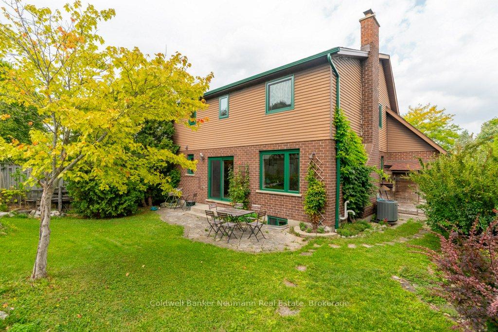 Photo 38 of 27 Celia Crescent, Guelph, Dovercliffe Park/Old University — HOMEH