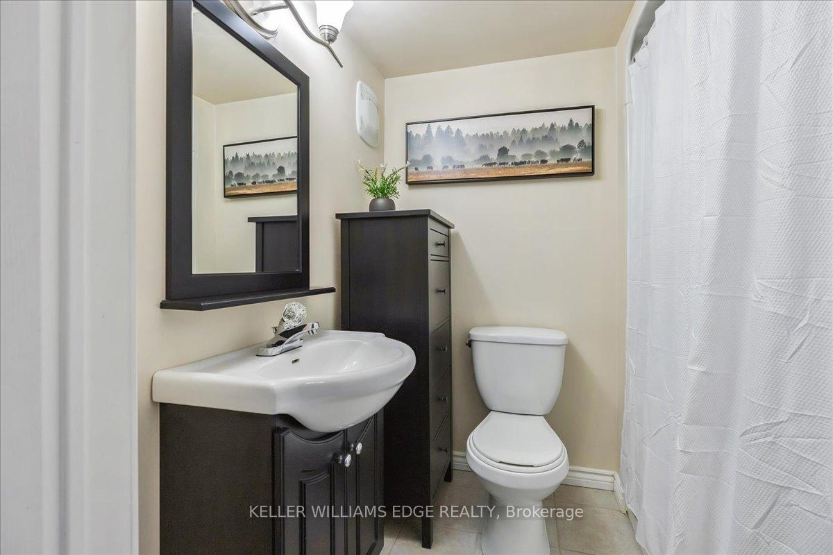 Photo 21 of 35 Pettit Street, Hamilton, Winona — HOMEH
