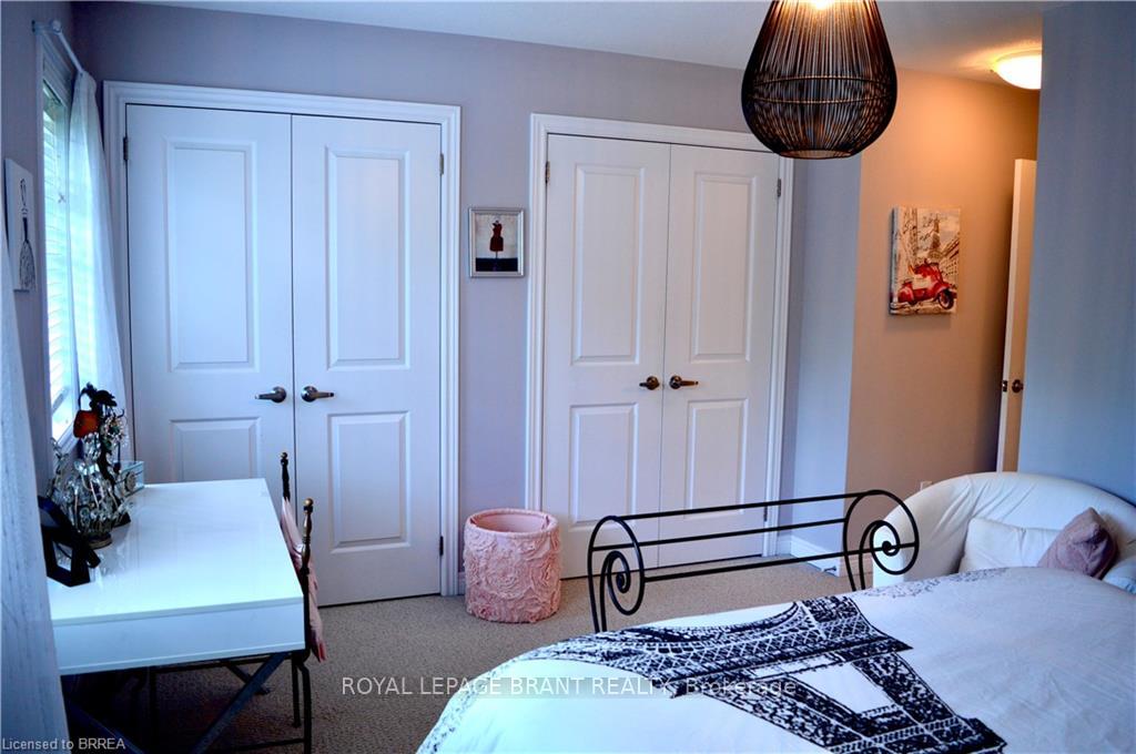 Photo 11 of Unit 9, 30 Balmoral Street, Brant, Paris — HOMEH
