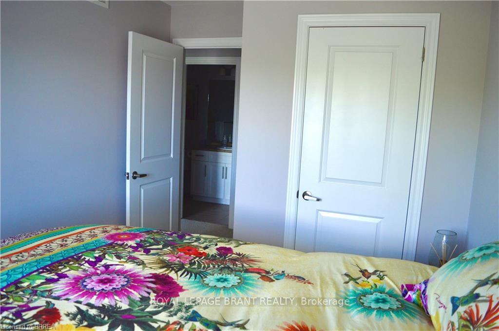 Photo 12 of Unit 9, 30 Balmoral Street, Brant, Paris — HOMEH